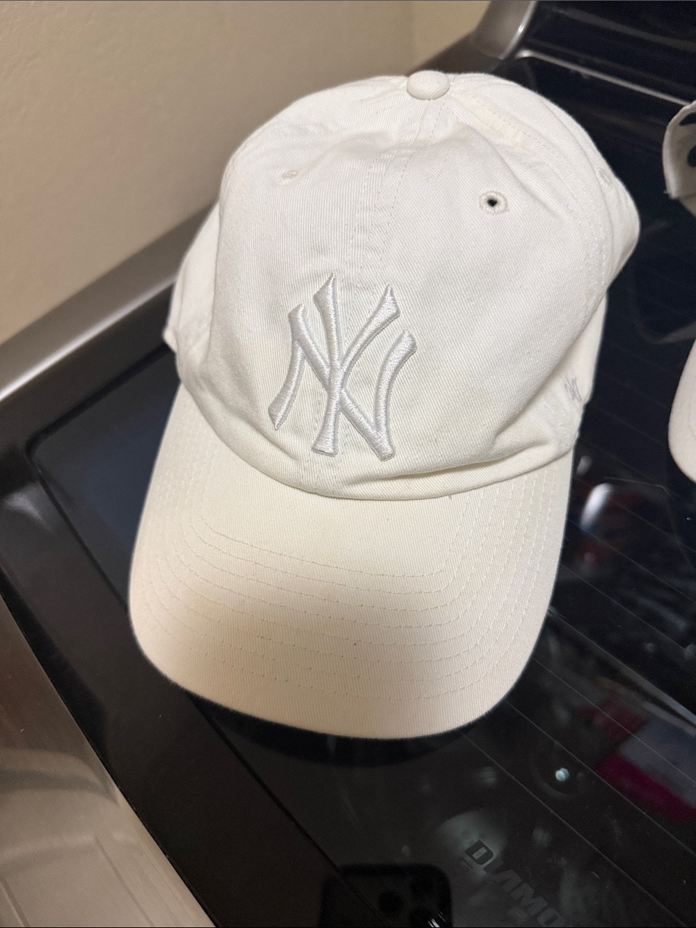 New York Yankees White Adjustable Hat